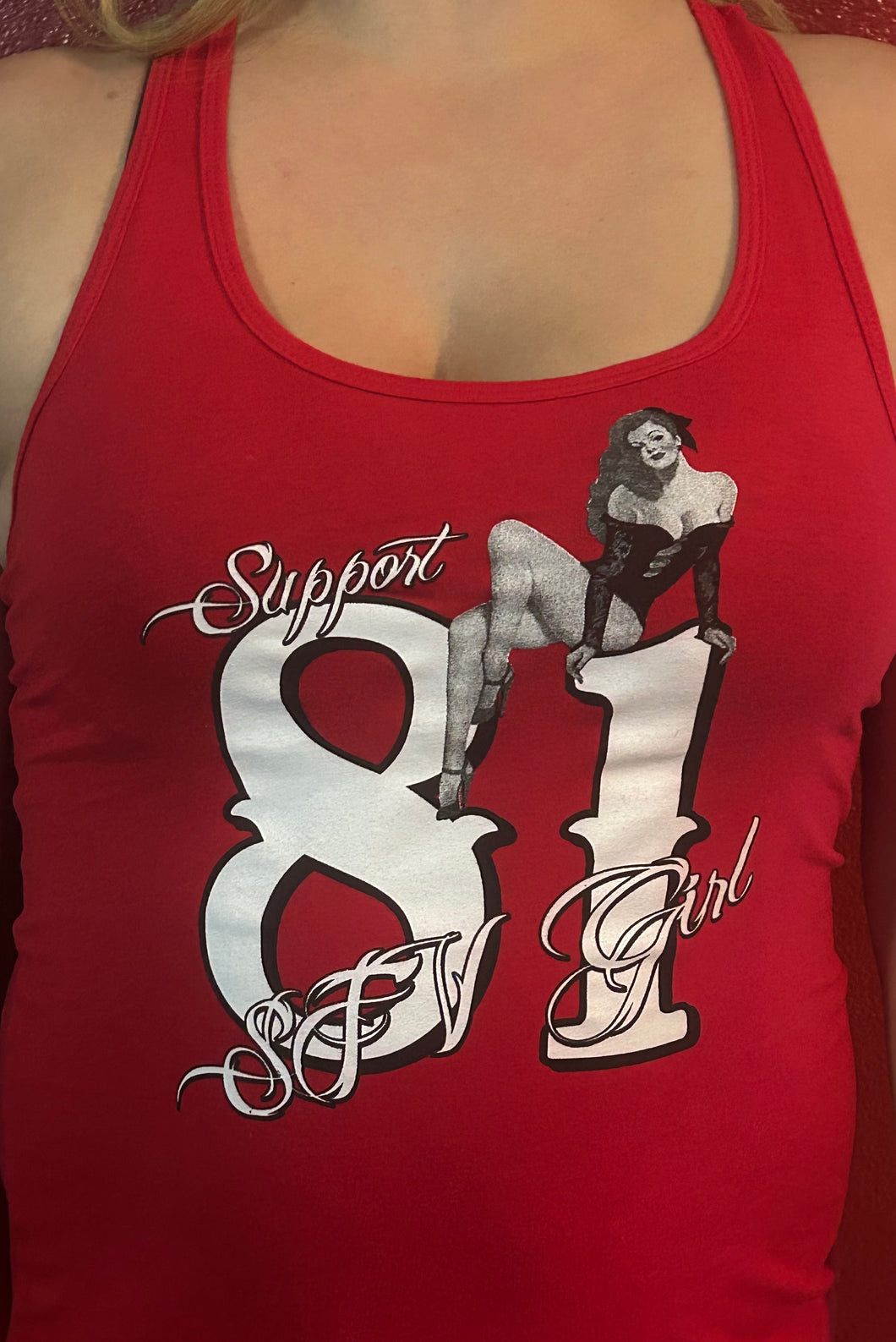 MED FEMALE RED TANK TOP